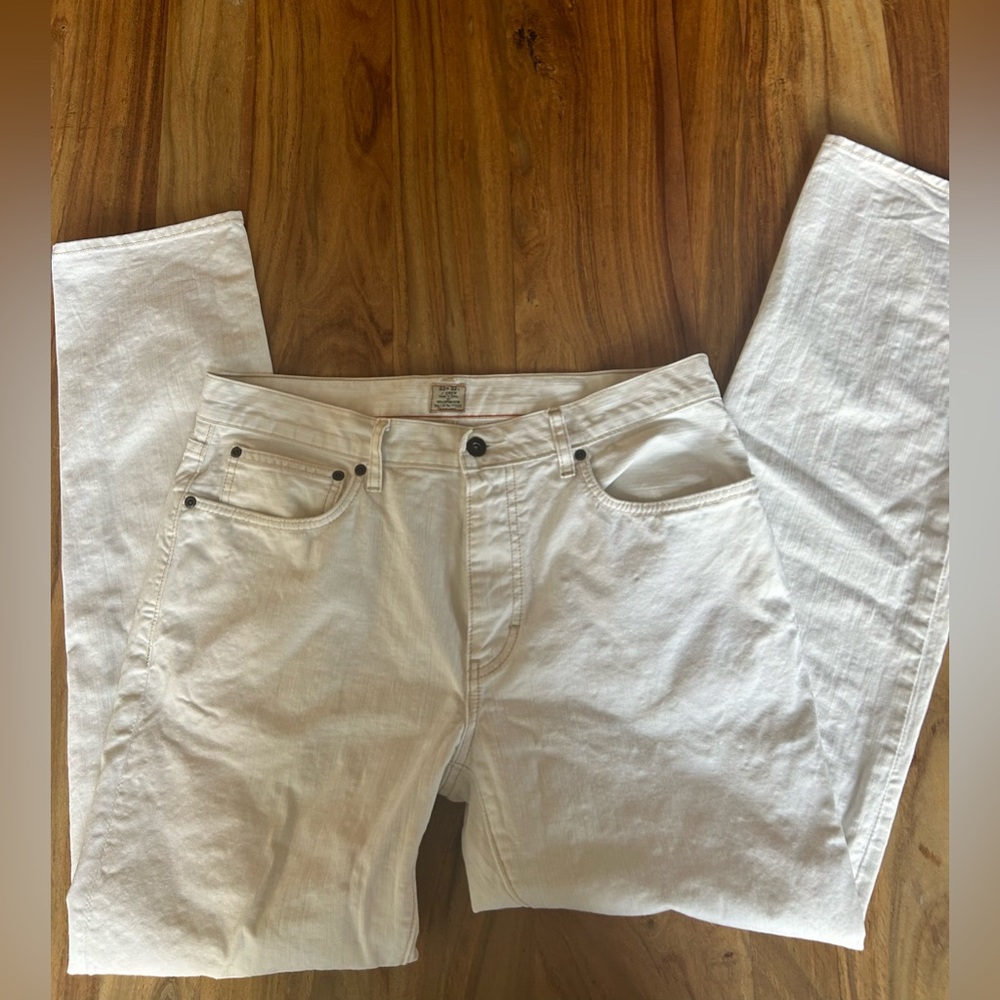 J. Crew. White denim jeans. Zippered fly. 100% cotton super soft.